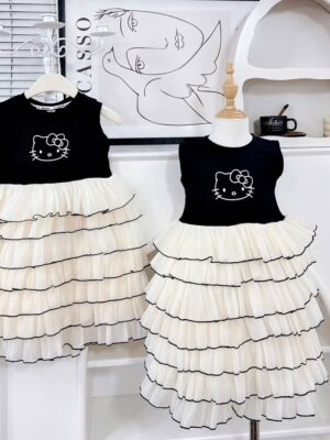 Đầm kitty tầng đen trắng 12-30kg