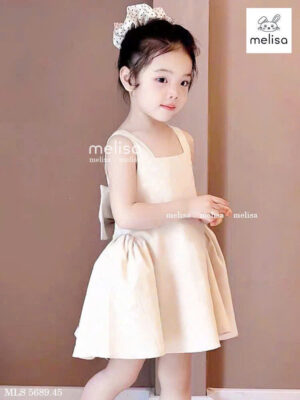 Đầm trắng taffi xoè nhẹ 15-45kg